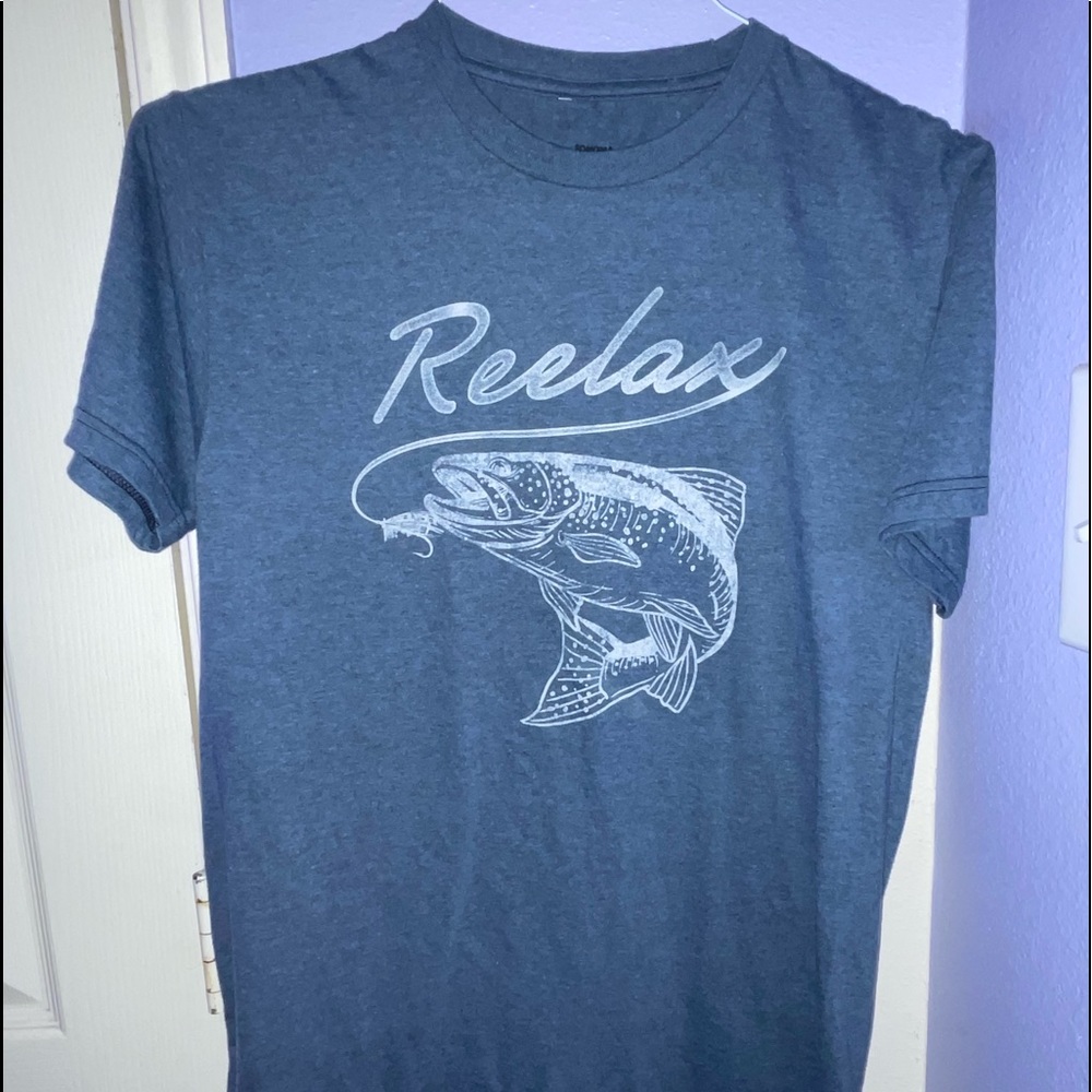 Mens Shirt (NEVER BEEN WORN)